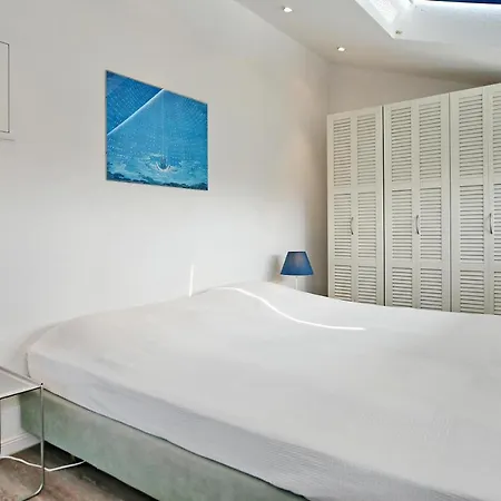 Apartmenthaus Bull 6 Apartment Kuehlungsborn