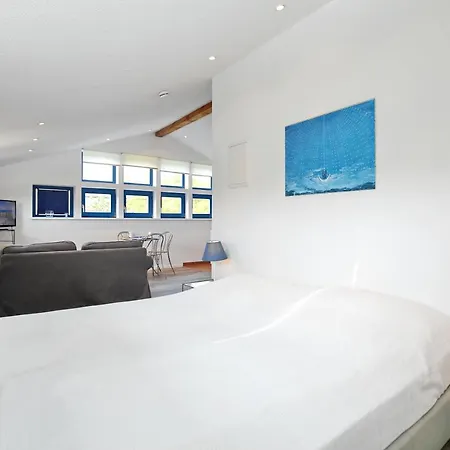 Apartmenthaus Bull 6 Kuehlungsborn