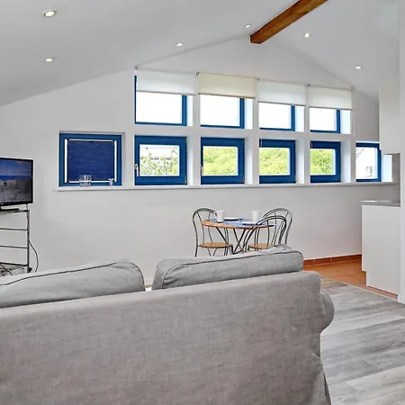 Apartmenthaus Bull 6 *