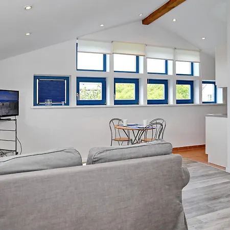 Apartmenthaus Bull 6 아파트 Ostseebad Kühlungsborn